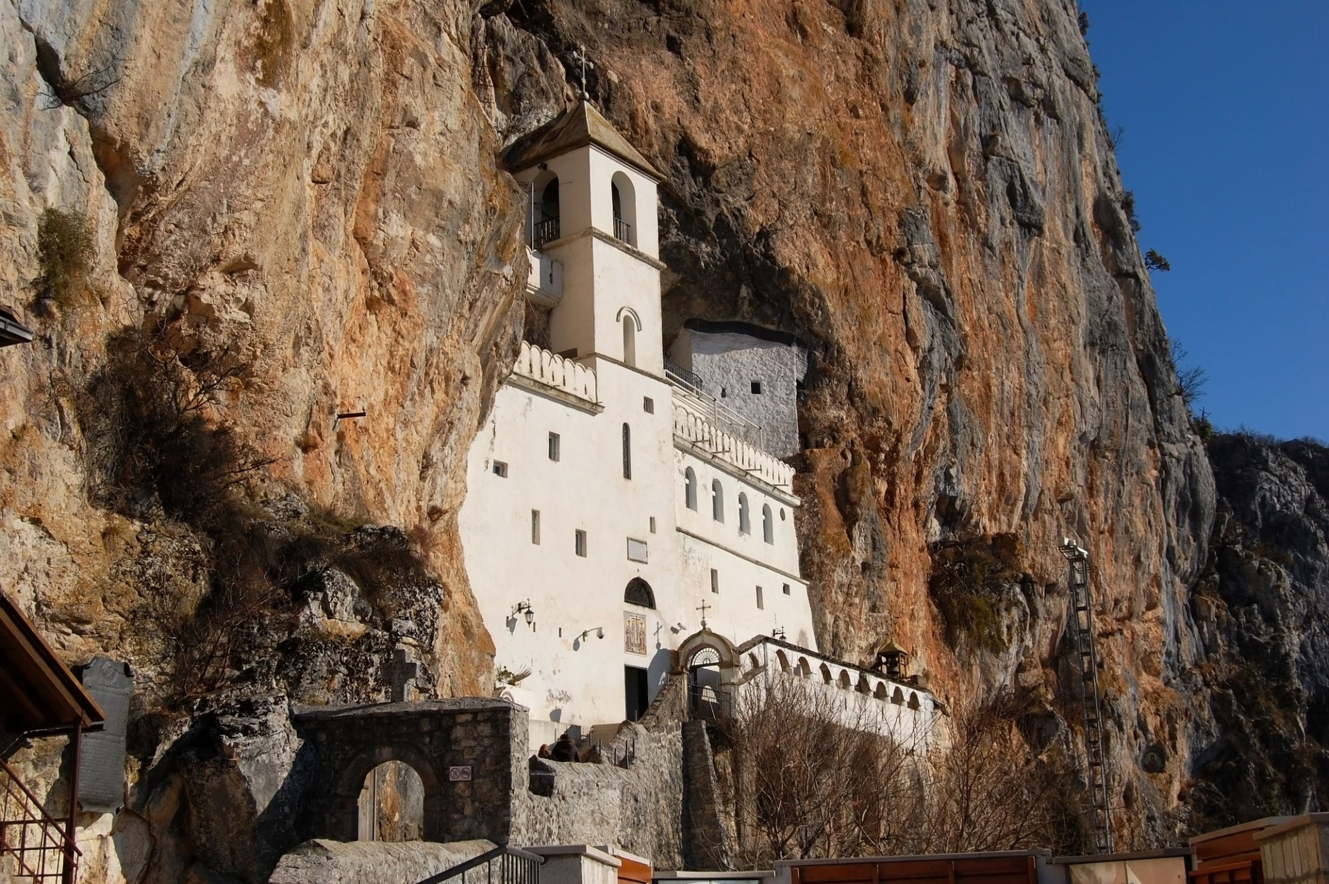 monastere-ostrog-montenegro