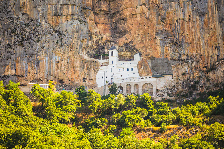 Monastère d'Ostrog