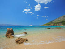 Plage sur l'île de Brac